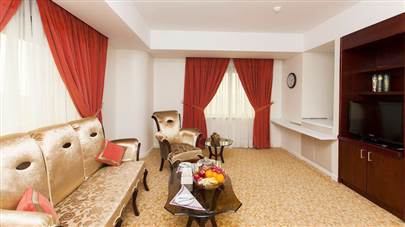 سوییت هتل پارس ائل گلی تبریز سوییت هتل پارس ائل گلی تبریز